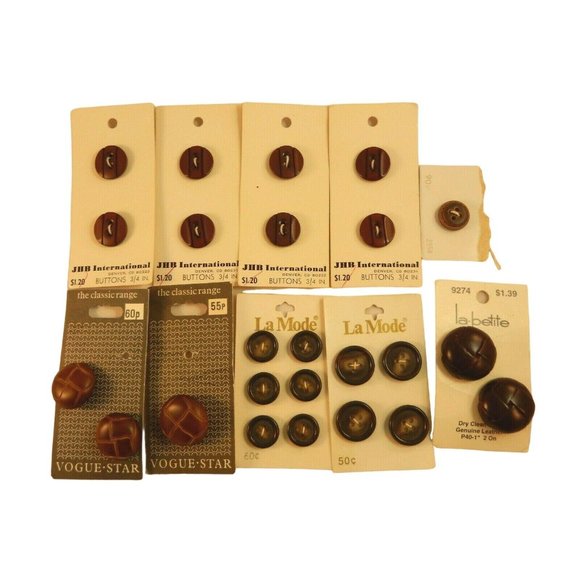 Vintage Lot of 24 Shank 2 & 4 Hole & Basket Weave Brown Buttons - Picture 1 of 12